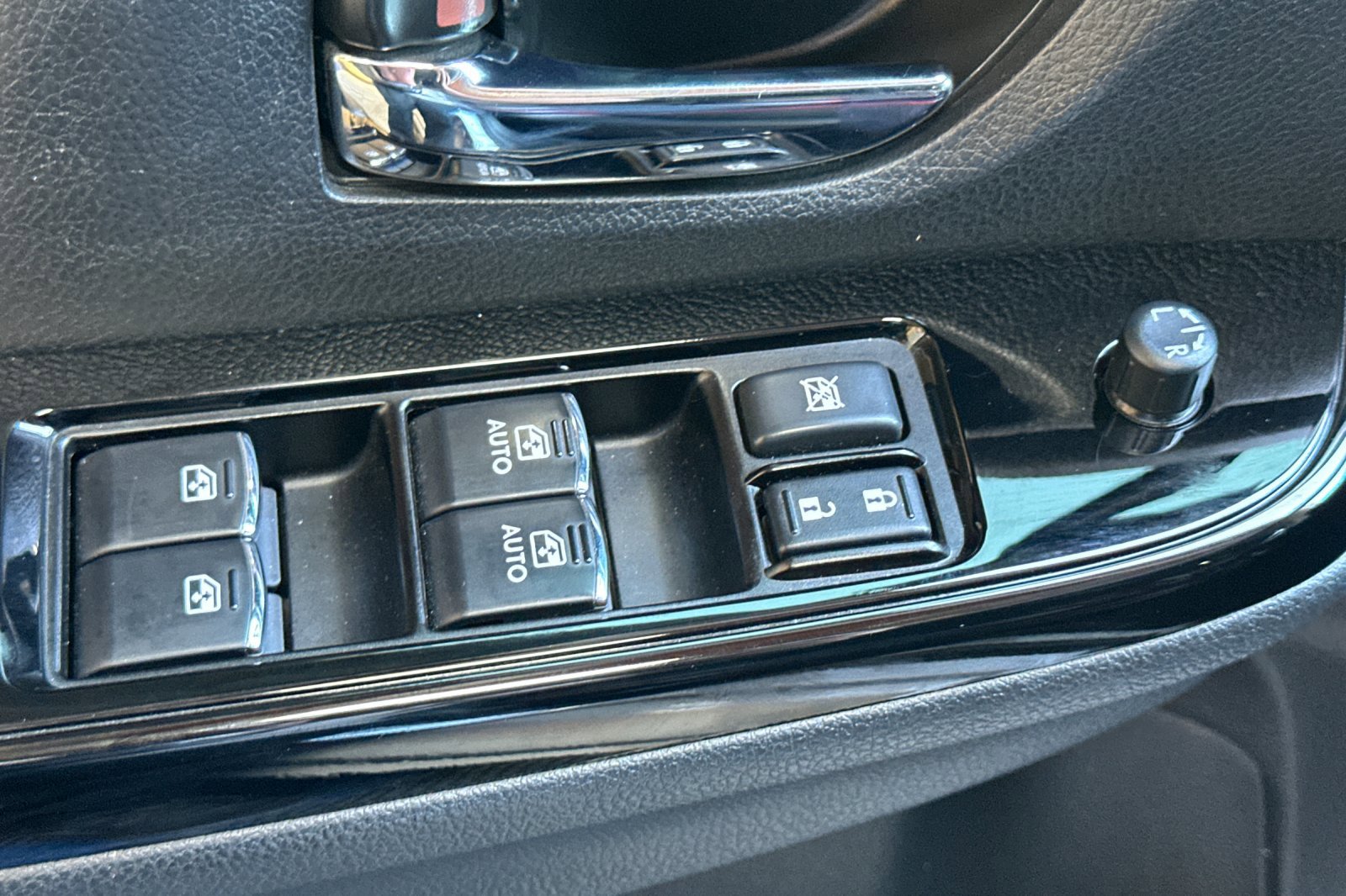 Used 2021 Subaru WRX STI Limited w/ Popular Package #3 (IZT) image 12