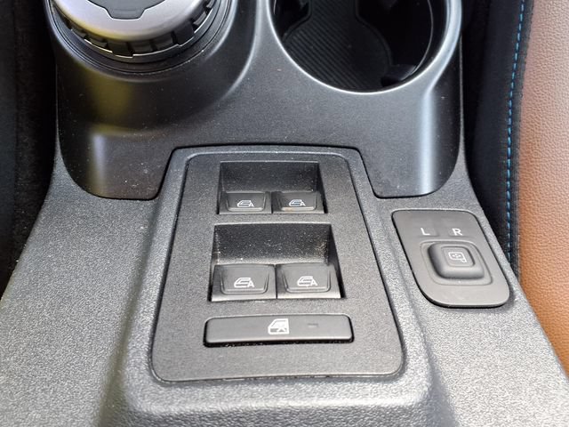 Used 2022 Ford Bronco Outer Banks w/ Sasquatch Package AWD/4WD image 9