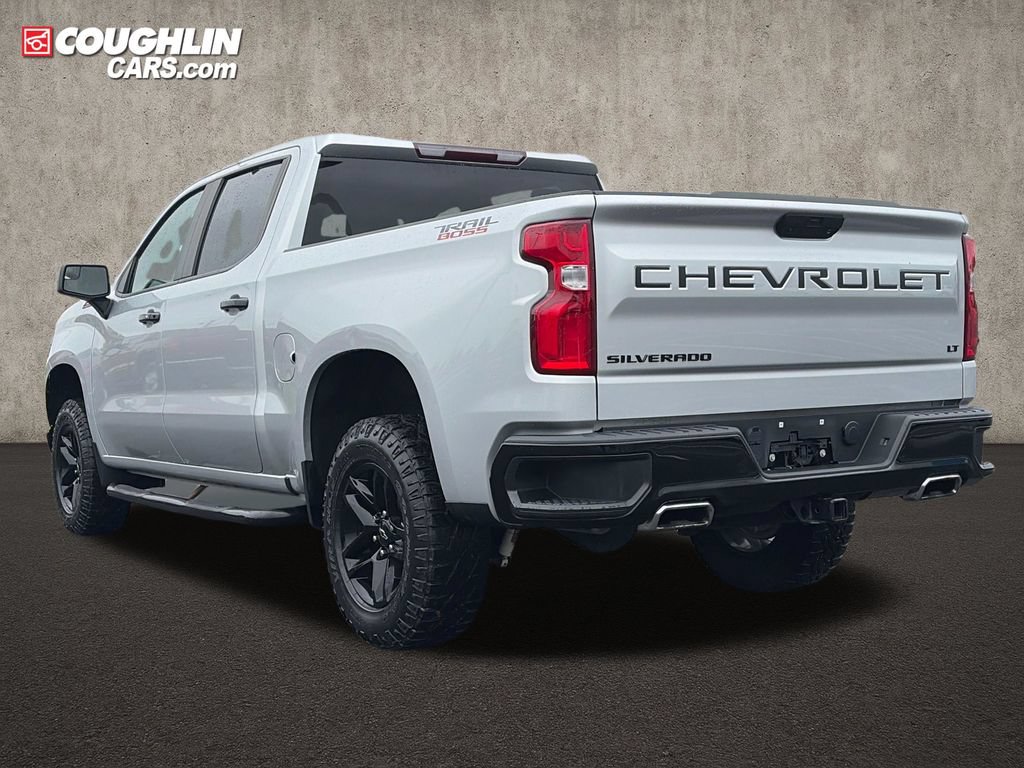 Used 2022 Chevrolet Silverado 1500 LT Trail Boss w/ Bed Protection Package AWD/4WD image 6