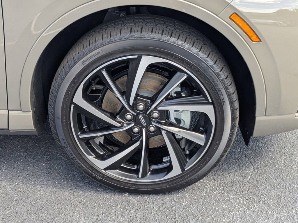 New 2025 Lincoln Corsair Grand Touring image 11