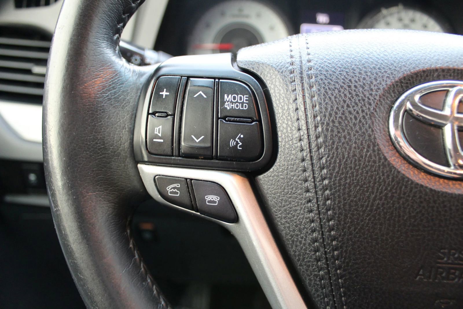 Used 2017 Toyota Sienna SE Premium FWD image 21