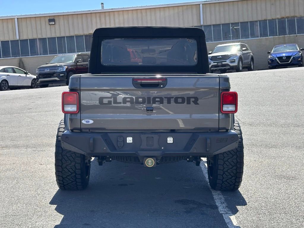 Used 2022 Jeep Gladiator Sport image 9