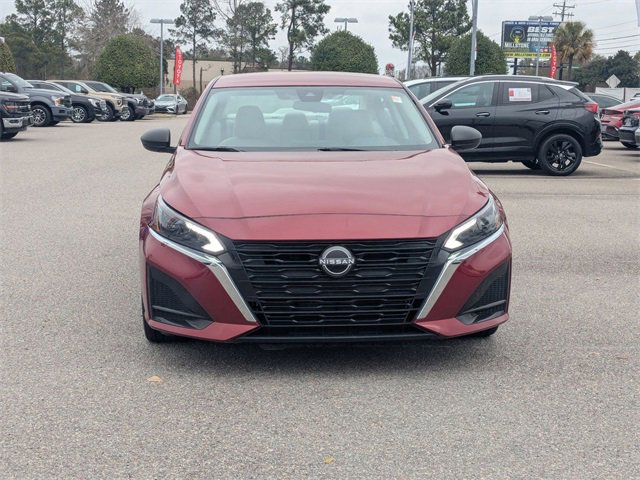 Used 2025 Nissan Altima 2.5 SV image 8