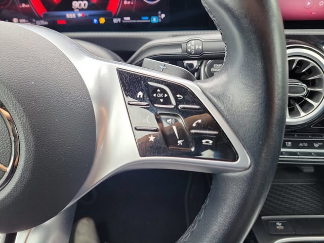 Used 2025 Mercedes-Benz CLA 250 image 24