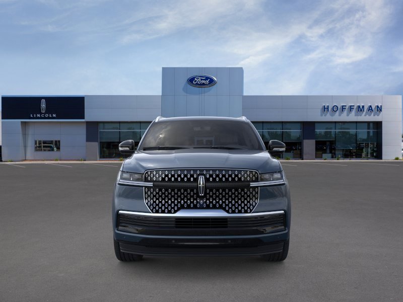 New 2026 Lincoln Navigator L Reserve AWD/4WD image 6