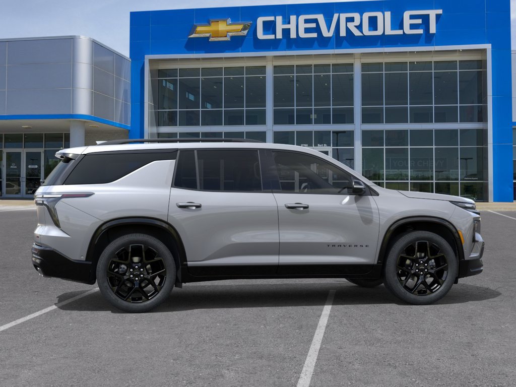 New 2026 Chevrolet Traverse RS w/ LPO, Floor Liner Package AWD/4WD image 6