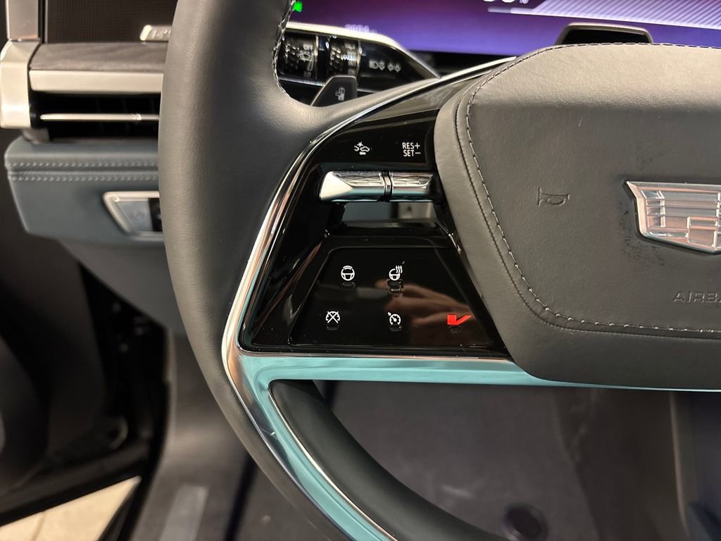 New 2025 Cadillac Escalade IQ Luxury 2 image 35