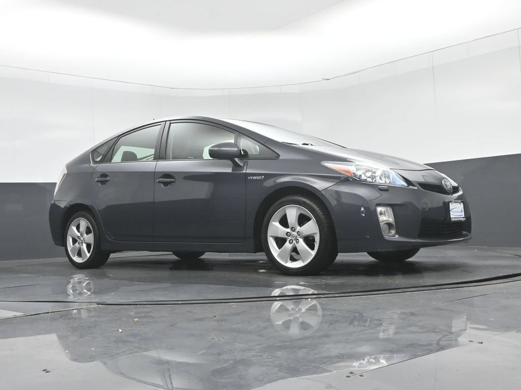Used 2011 Toyota Prius Five w/ Advanced Technology Pkg FWD image 47