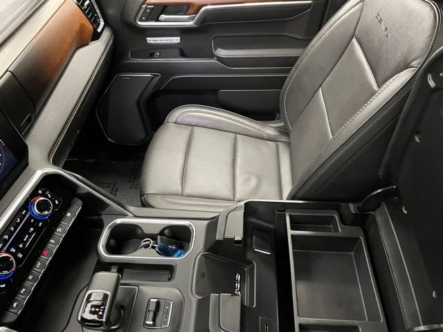 Used 2023 GMC Sierra 1500 Denali w/ Denali Reserve Package AWD/4WD image 39