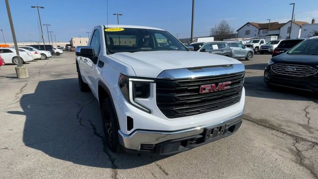 Used 2023 GMC Sierra 1500 Pro w/ Pro Value Package image 4