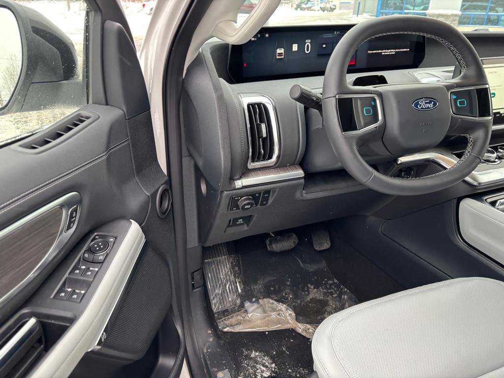 New 2026 Ford Expedition Max Platinum w/ Platinum Ultimate Package image 9