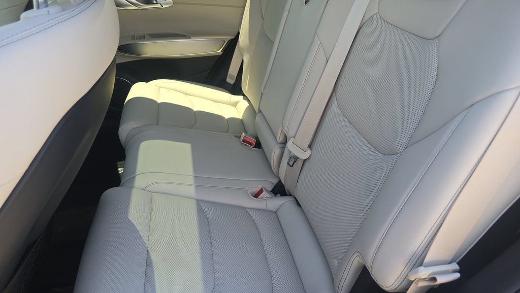New 2026 Genesis GV70 2.5T Select AWD/4WD image 10