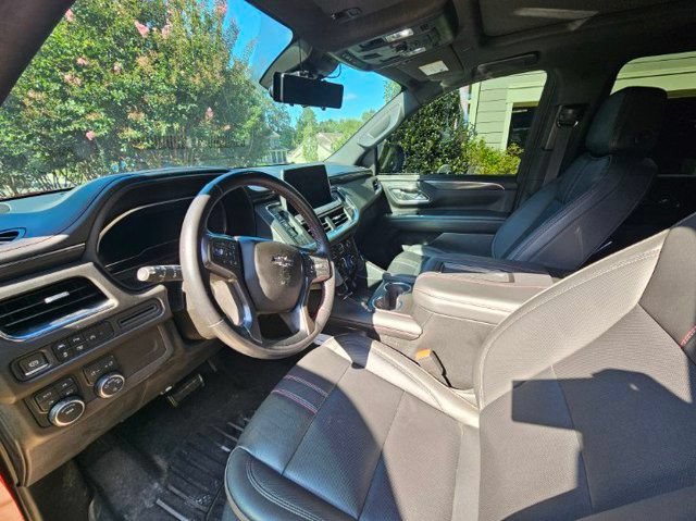 Used 2023 Chevrolet Suburban RST w/ Luxury Package AWD/4WD image 9