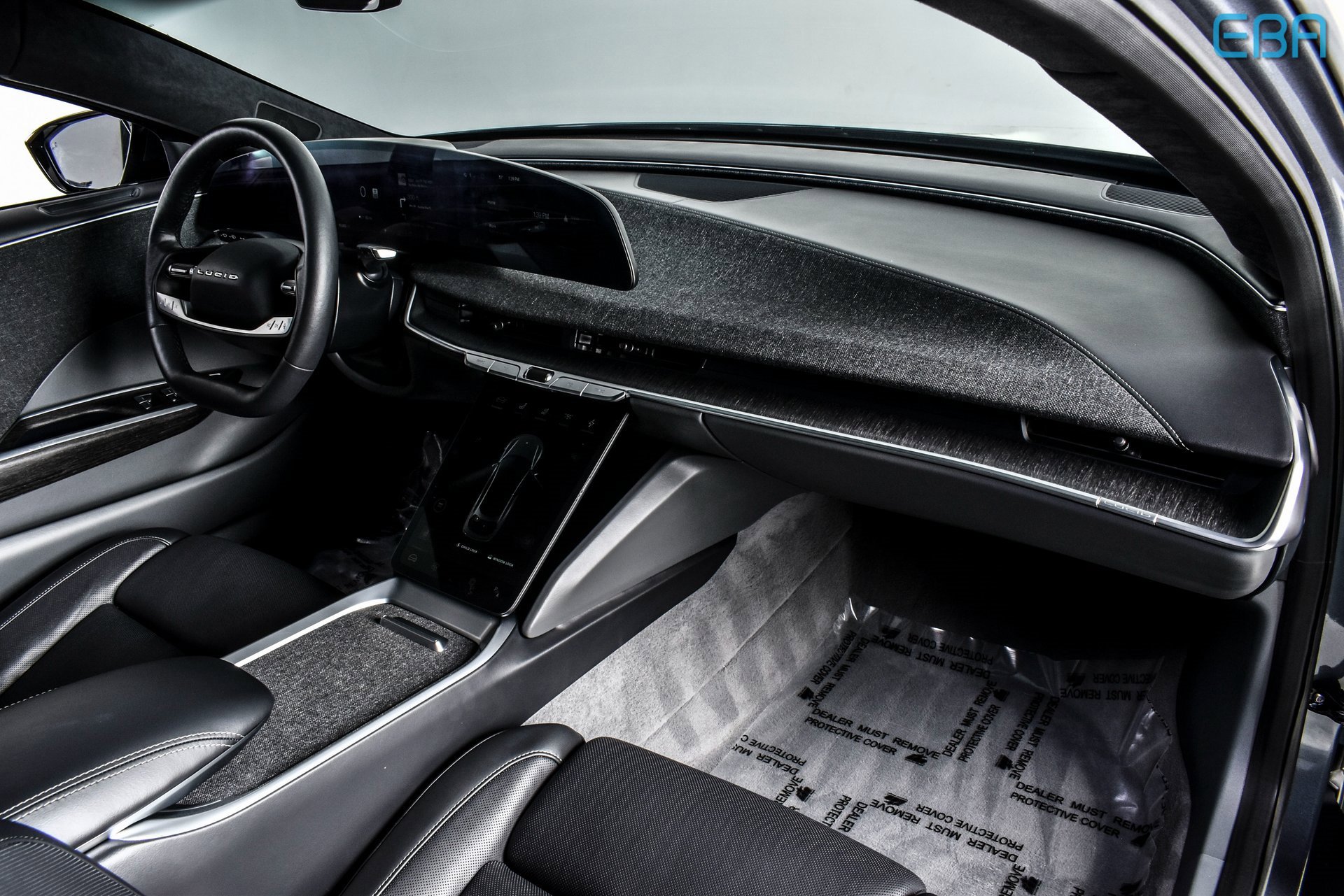 Used 2024 Lucid Air Touring image 23