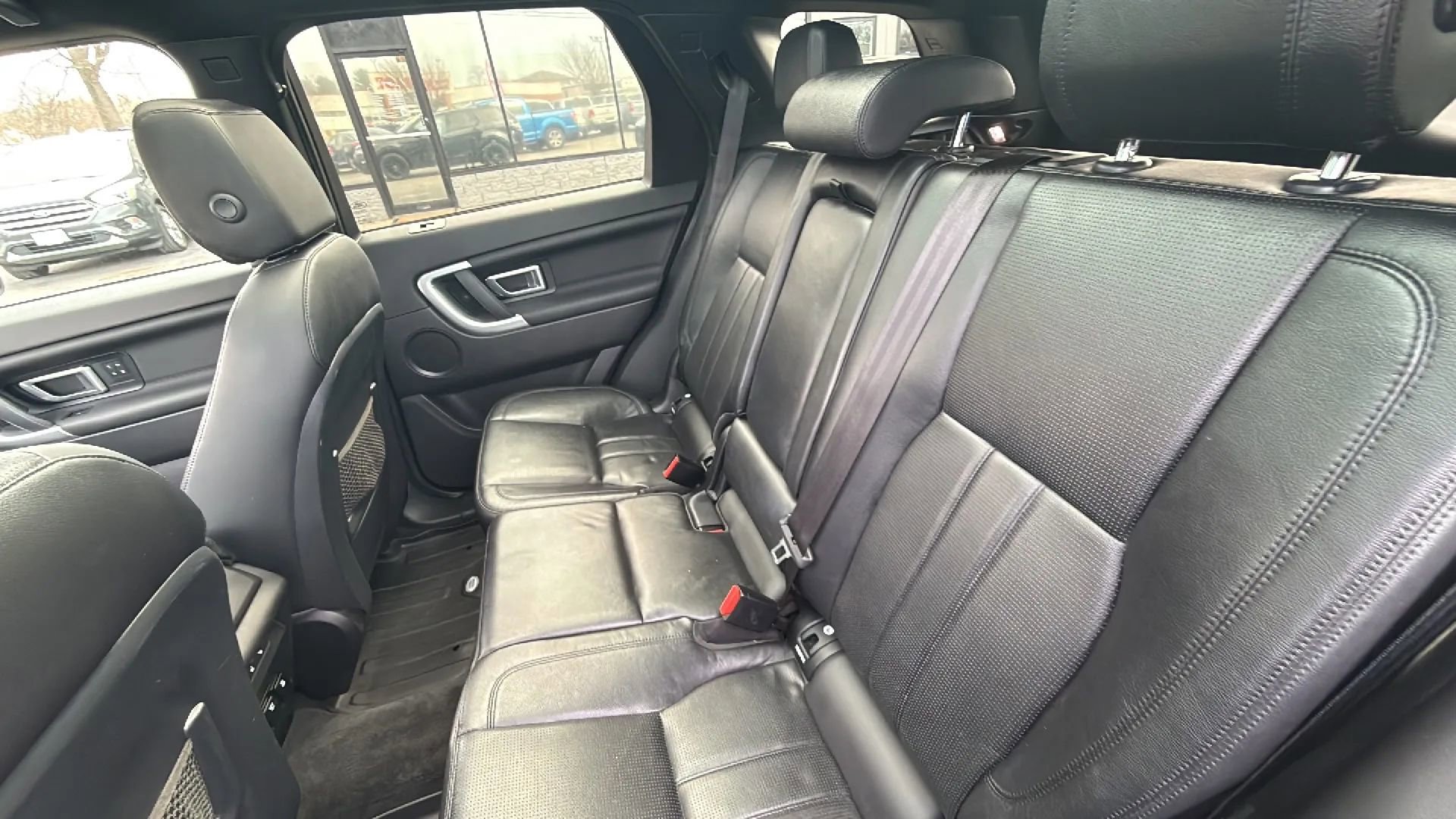 Used 2017 Land Rover Discovery Sport HSE AWD/4WD image 20
