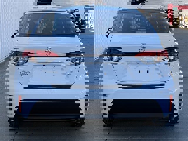 Used 2025 Toyota Corolla LE image 5