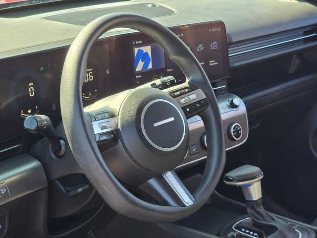 Certified 2024 Hyundai Kona SE image 13