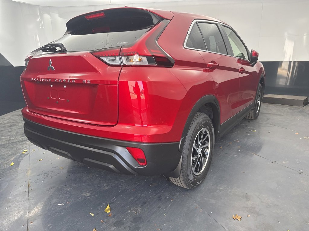 New 2026 Mitsubishi Eclipse Cross ES image 3