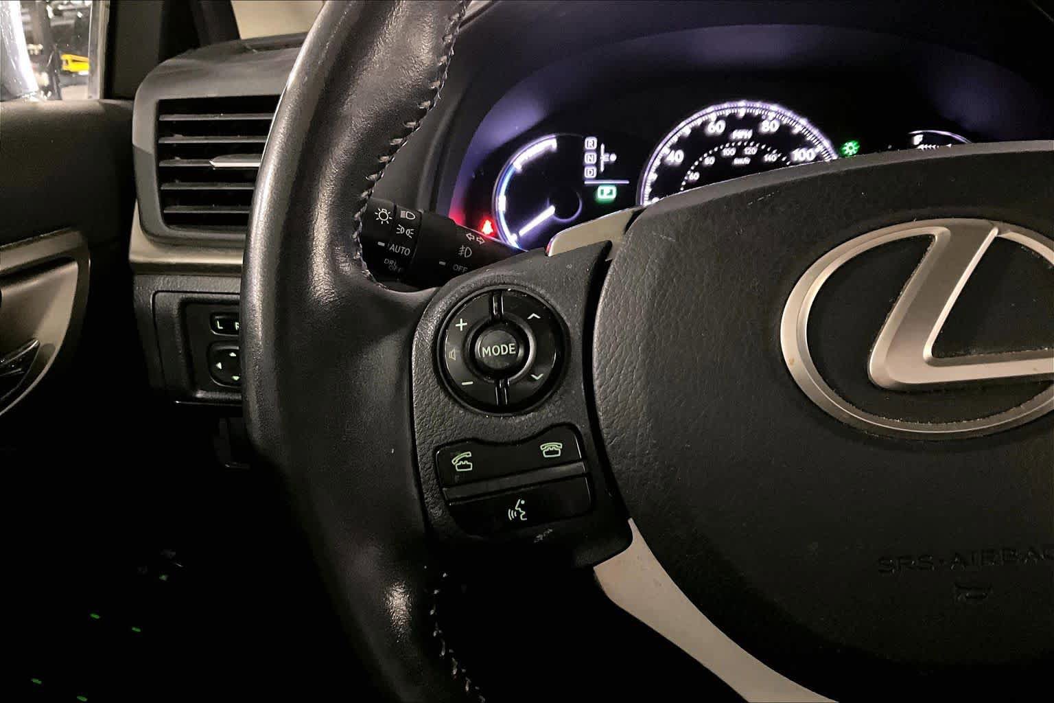 Used 2014 Lexus CT 200h FWD image 23