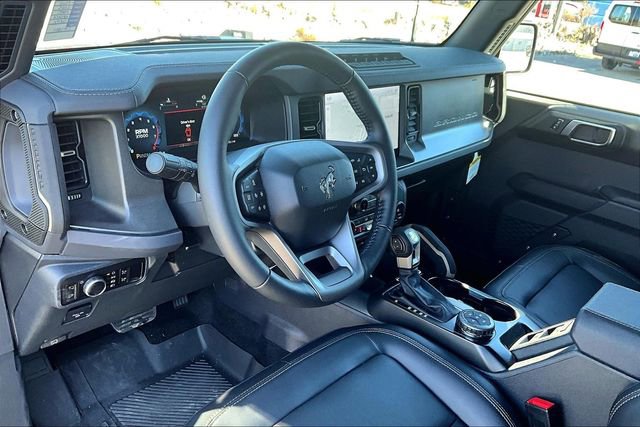 New 2025 Ford Bronco Badlands image 6