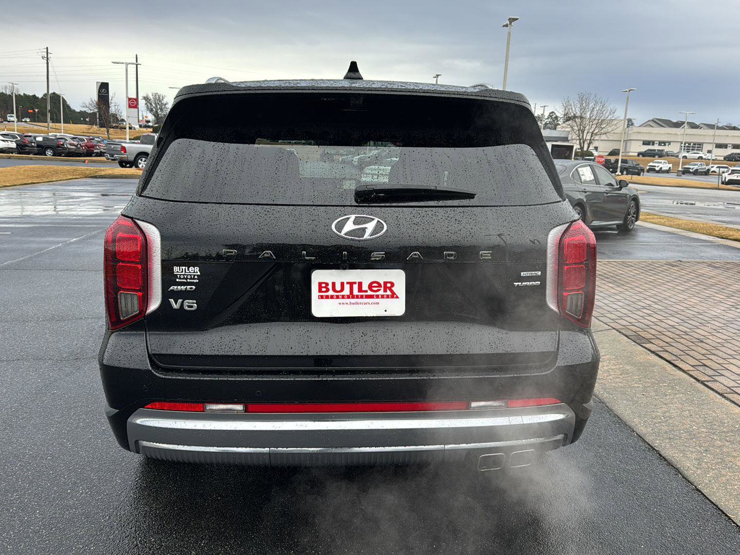 Used 2024 Hyundai Palisade Calligraphy image 4