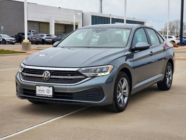 New 2024 Volkswagen Jetta SE image 2