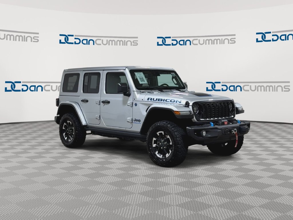 Used 2024 Jeep Wrangler Unlimited Rubicon 4xe AWD/4WD image 3