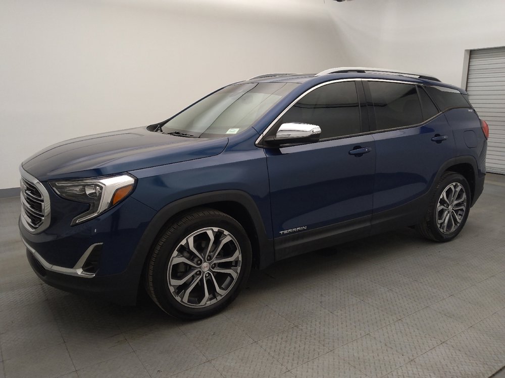 Used 2021 GMC Terrain SLT w/ Infotainment Package II image 2