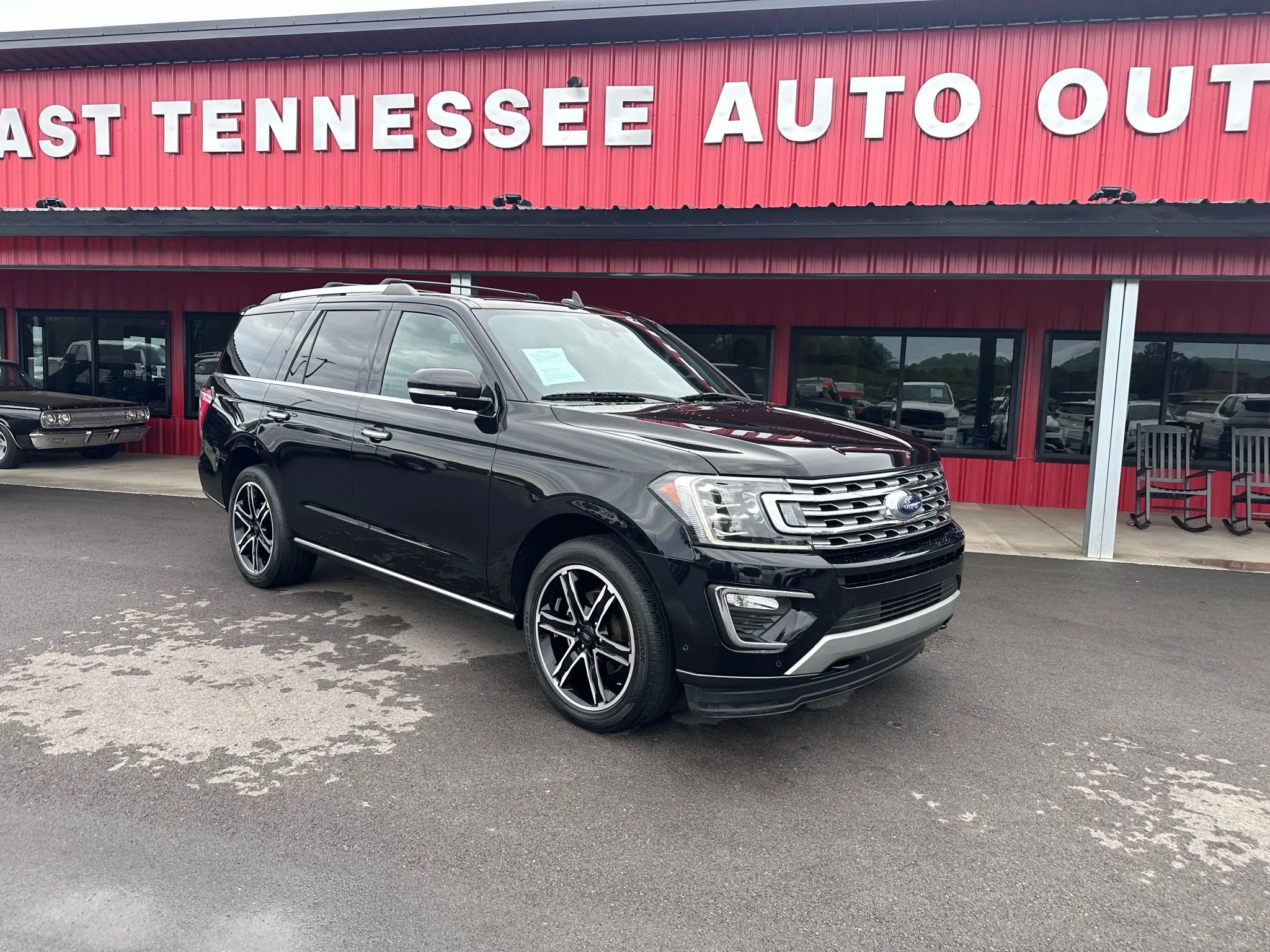 Used 2019 Ford Expedition Limited w/ Special Edition Package