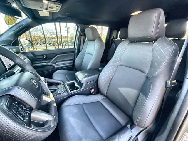 Used 2024 Toyota Tacoma SR5 w/ SR5 Upgrade Package image 20