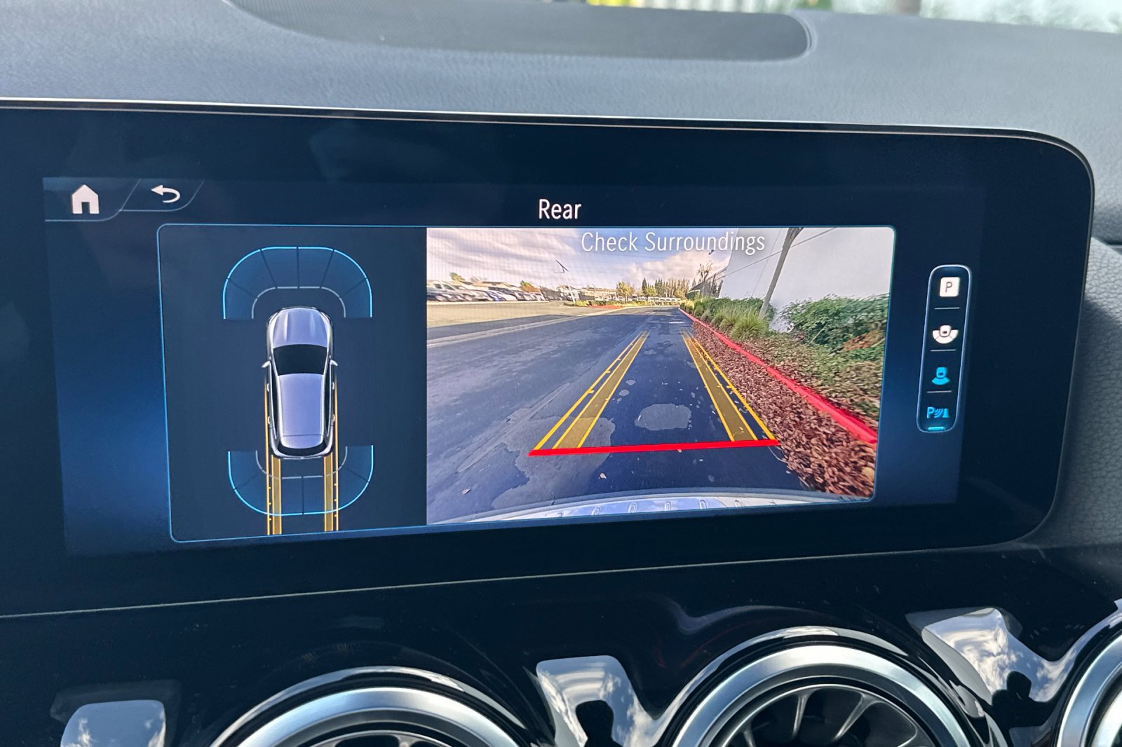 Used 2025 Mercedes-Benz GLA 250 4MATIC image 20