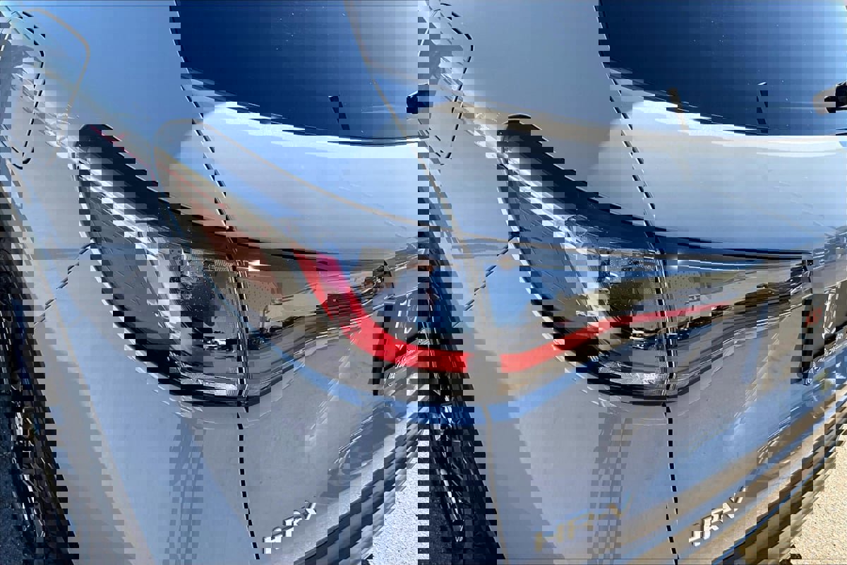 Used 2024 Honda HR-V Sport image 25