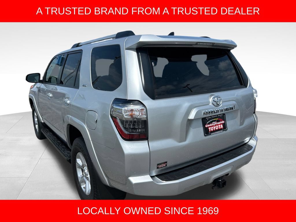 Used 2021 Toyota 4Runner SR5 AWD/4WD image 3