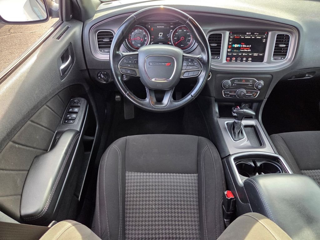 Used 2023 Dodge Charger SXT RWD image 17