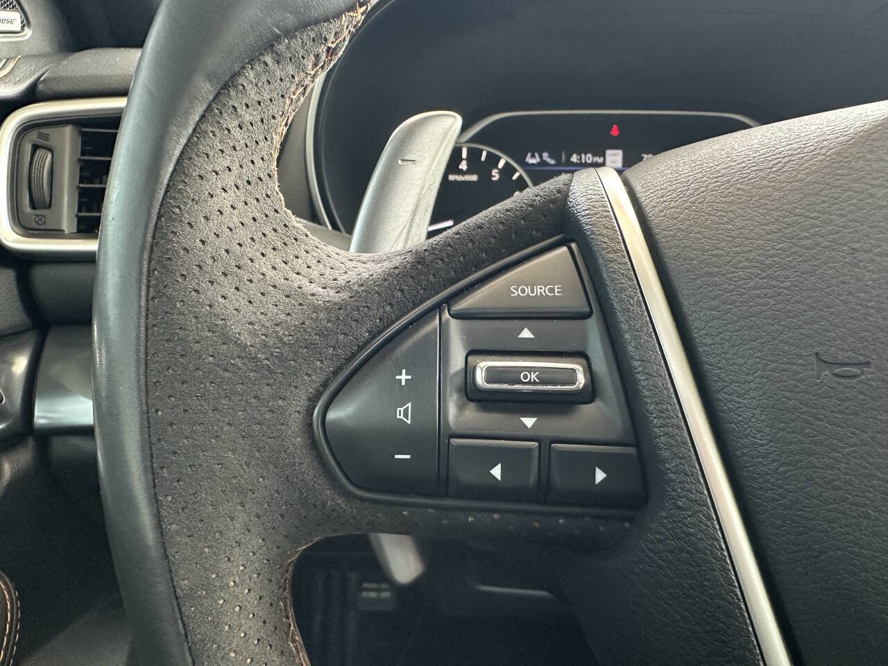 Used 2019 Nissan Maxima SR image 23