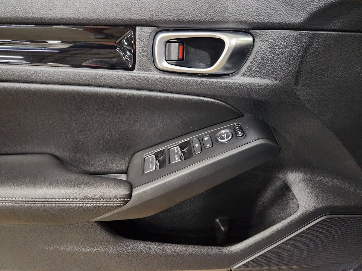Used 2022 Honda Civic EX-L image 40