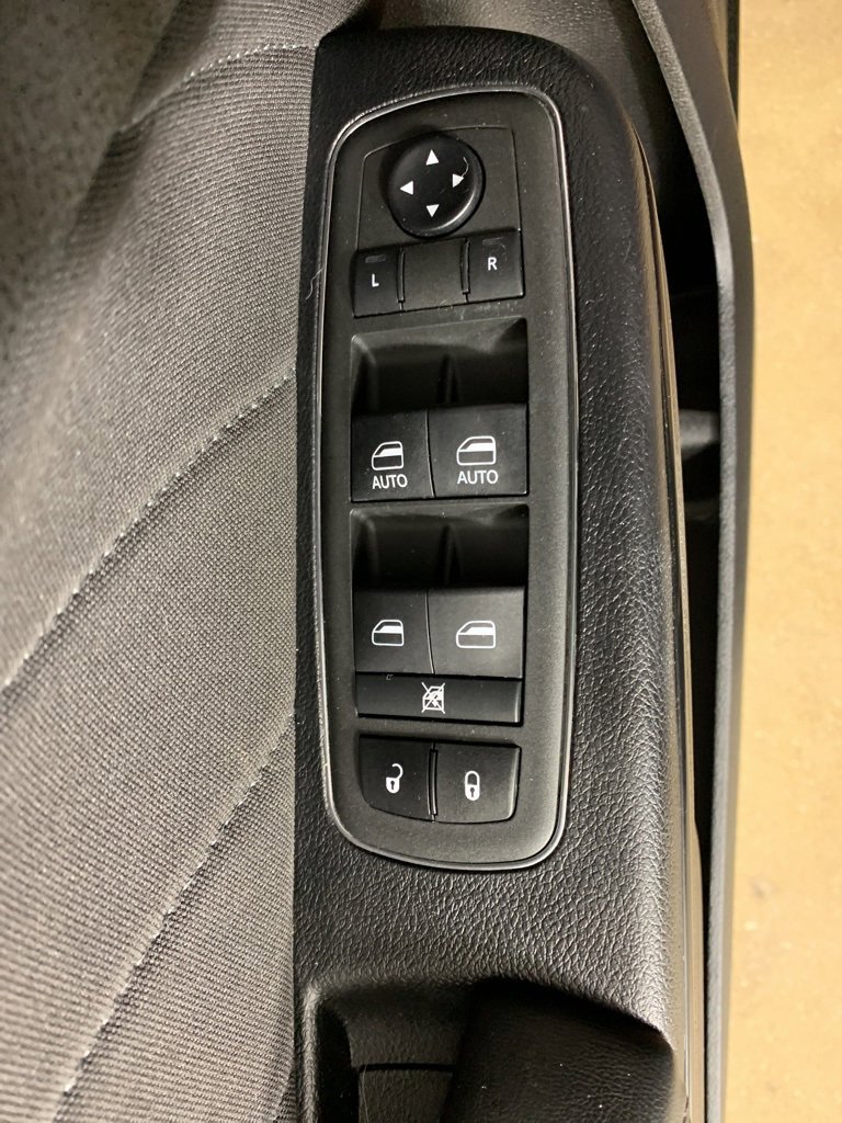 Used 2021 Dodge Charger SXT w/ Blacktop Package image 17