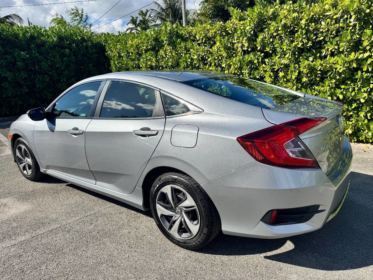 Used 2021 Honda Civic LX image 6