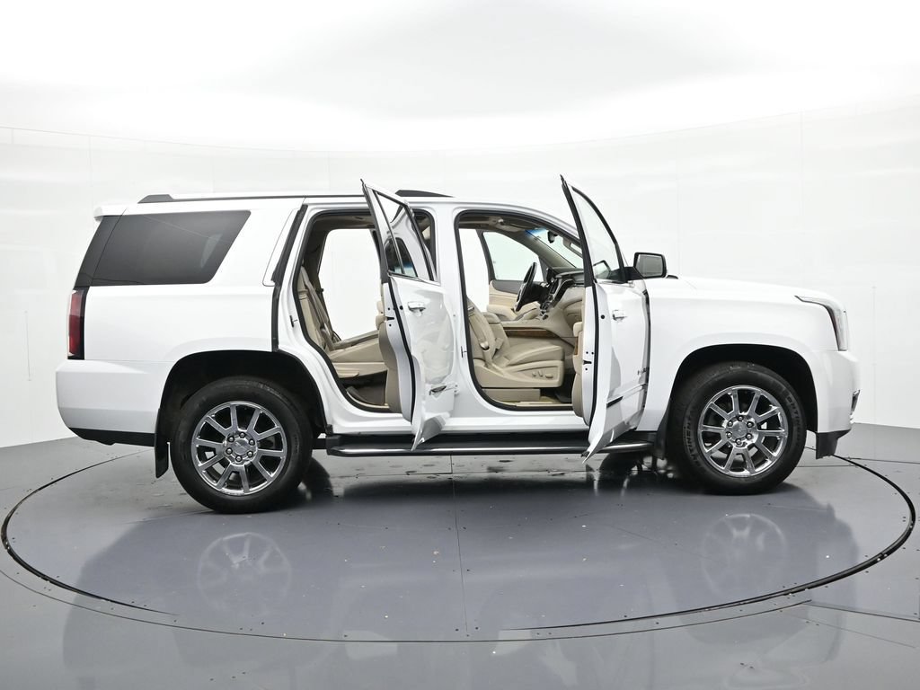 Used 2016 GMC Yukon Denali w/ Open Road Package AWD/4WD image 25