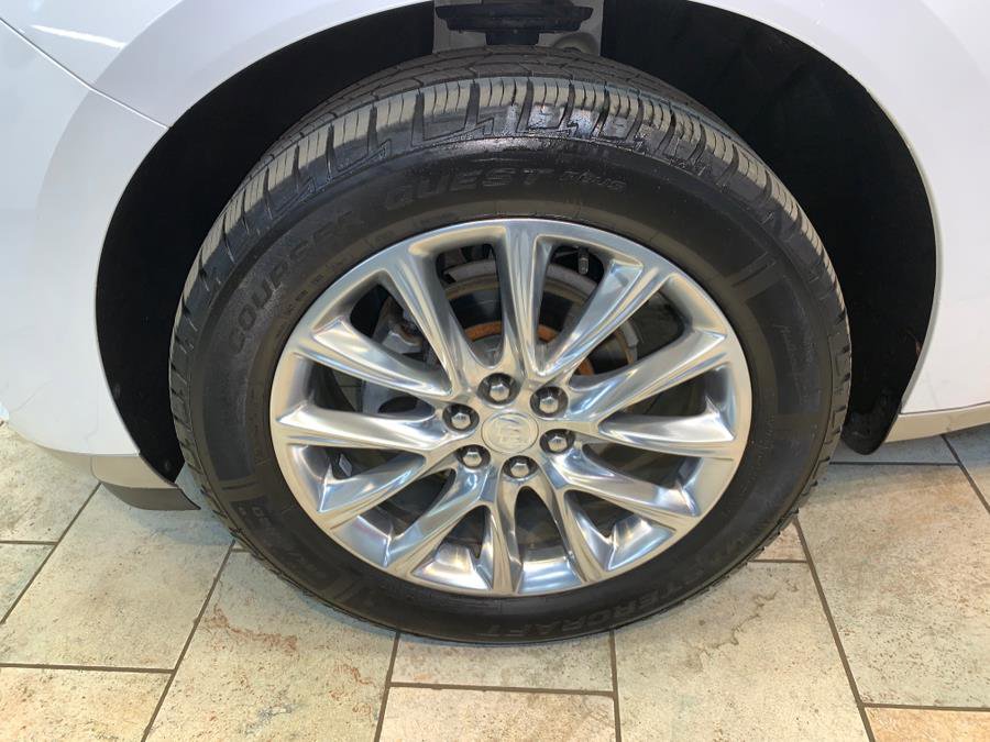 Used 2020 Buick Enclave Premium w/ Sun and Sites Package image 12