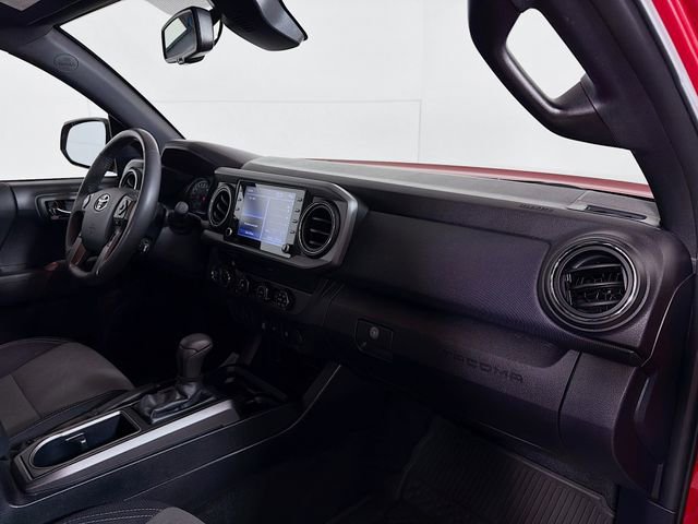 Used 2020 Toyota Tacoma TRD Off-Road image 27