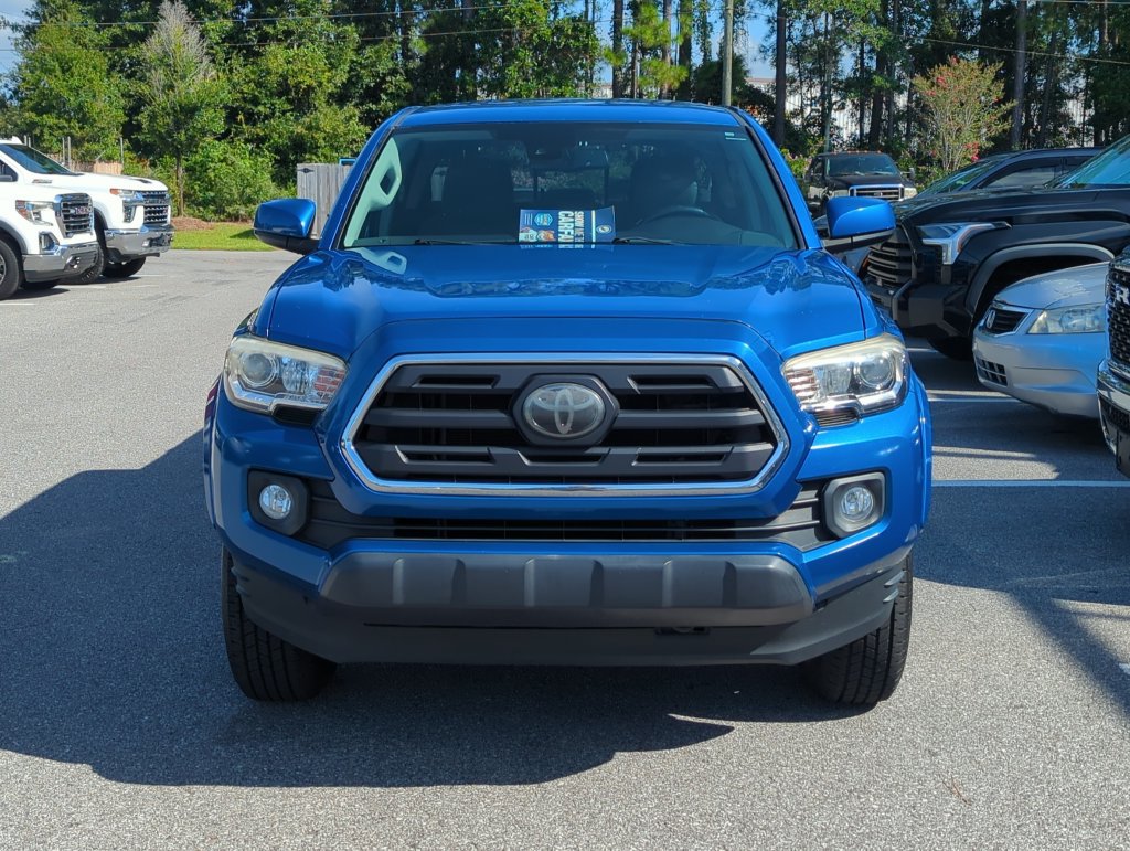 Used 2018 Toyota Tacoma SR5 RWD image 7