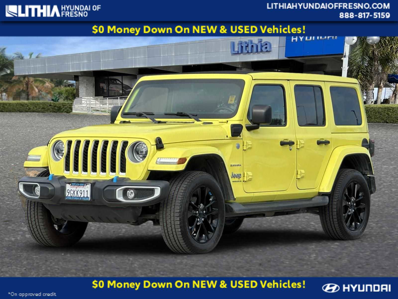 Used 2023 Jeep Wrangler Unlimited Sahara w/ Cold Weather Group AWD/4WD image 1