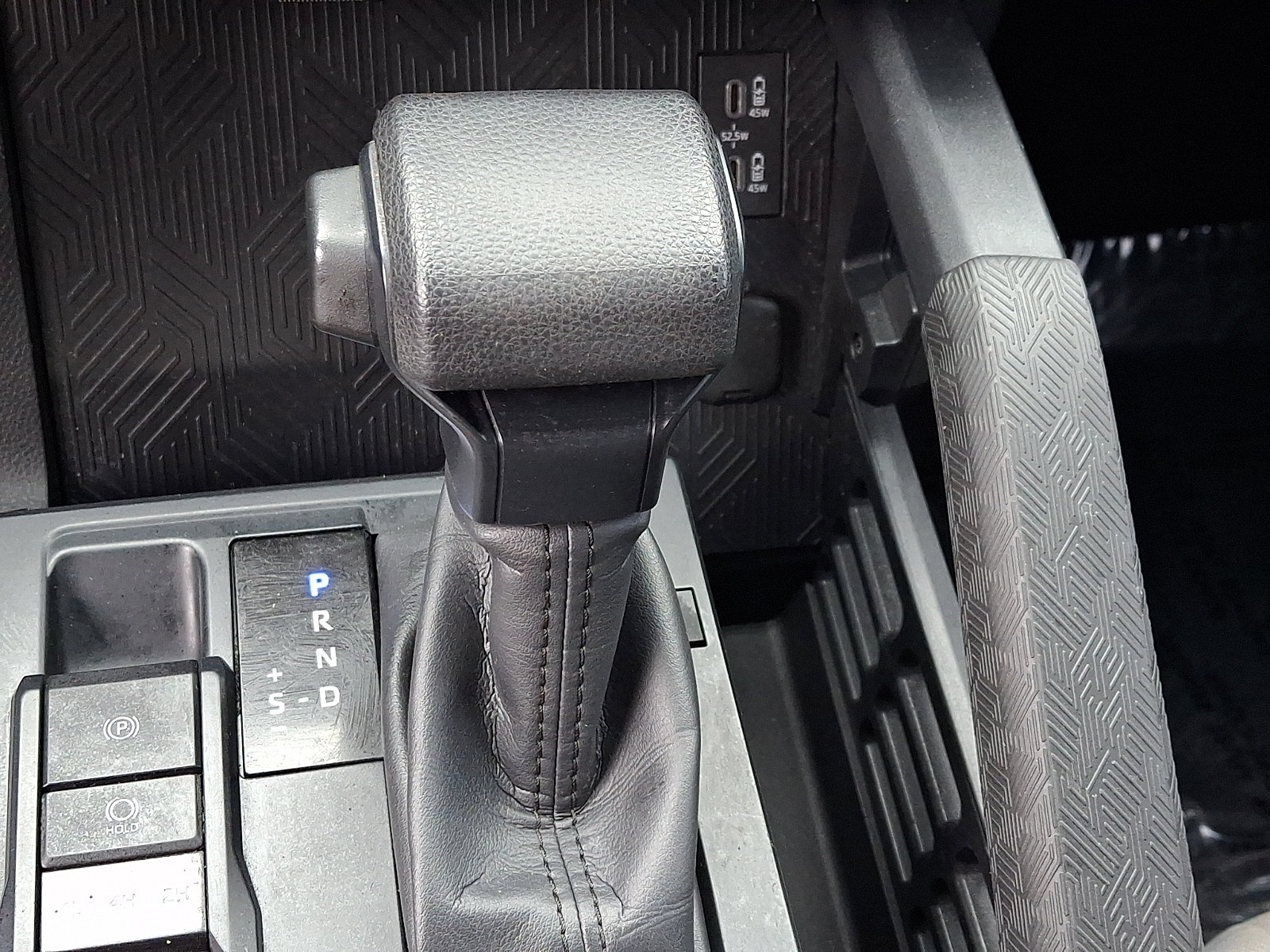 Used 2024 Toyota Tacoma SR5 AWD/4WD image 14