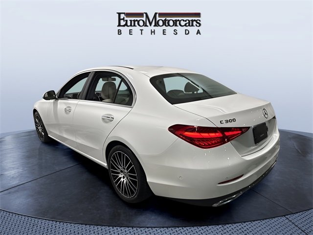 Used 2025 Mercedes-Benz C 300 4MATIC Sedan image 3