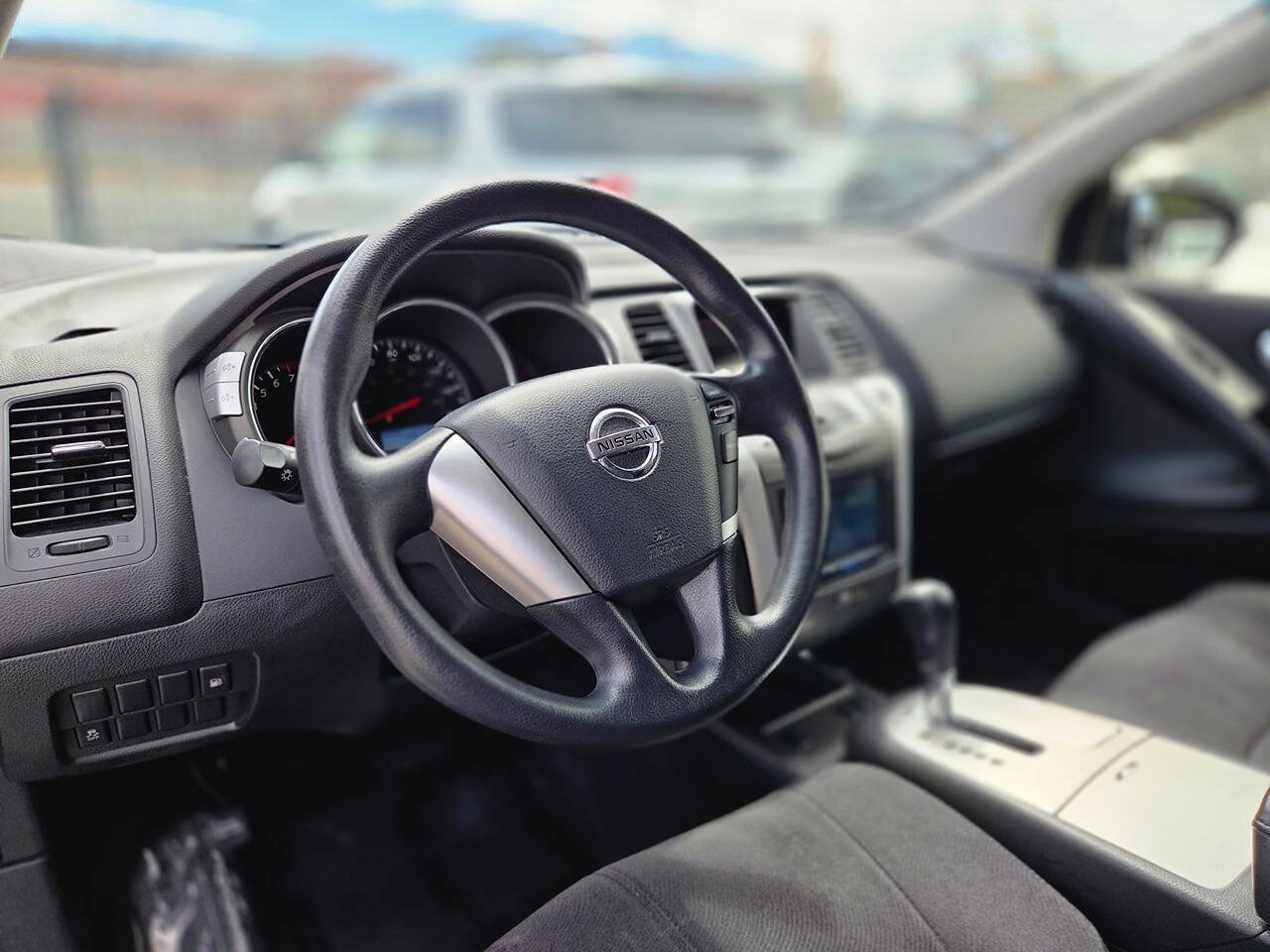 Used 2013 Nissan Murano S FWD image 12