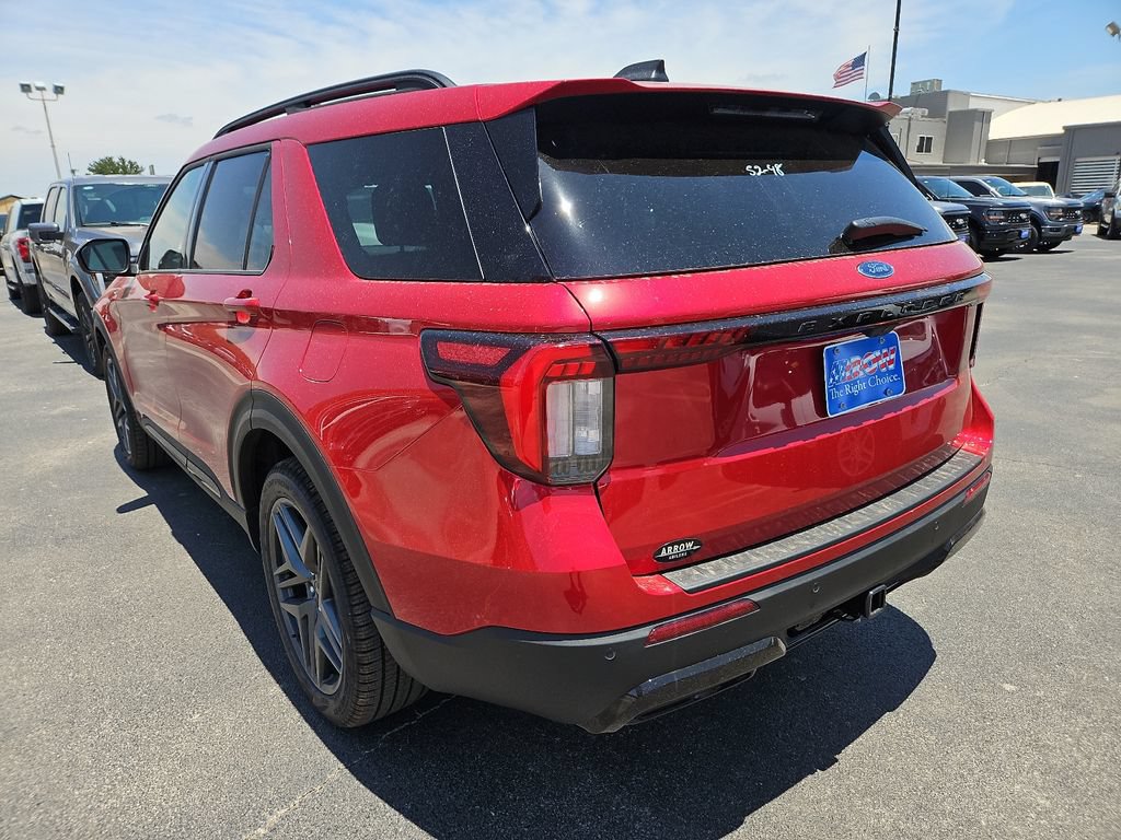 New 2026 Ford Explorer ST-Line w/ ST-Line Street Pack RWD image 9
