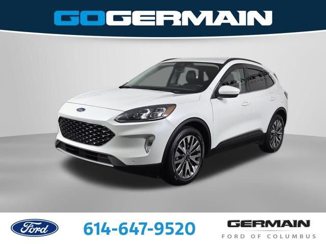 Certified 2022 Ford Escape Titanium w/ Class II Trailer Tow Package AWD/4WD image 1