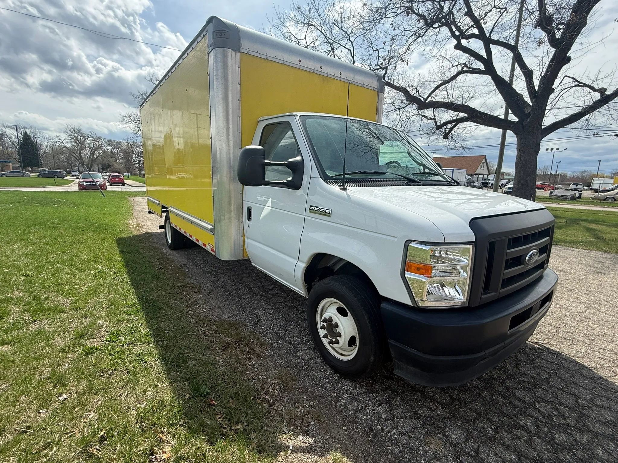 Used 2023 Ford E-350 and Econoline 350 Super Duty w/ Driver's Safety Package RWD image 6