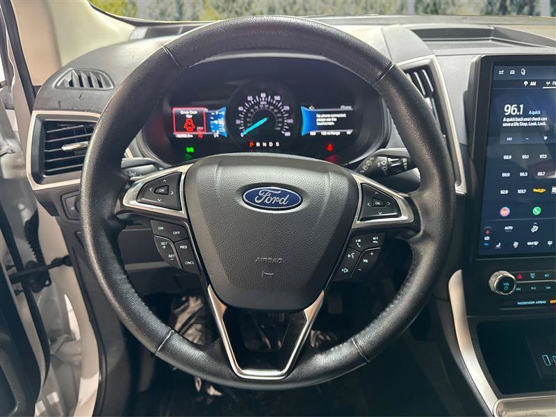 Used 2024 Ford Edge SEL AWD/4WD image 18